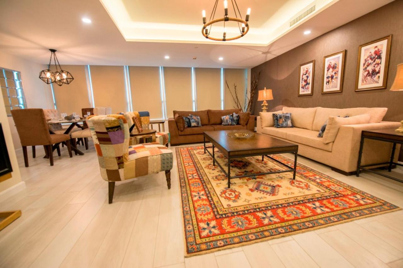 Centaurus Hotel Suites Islamabad Exterior foto